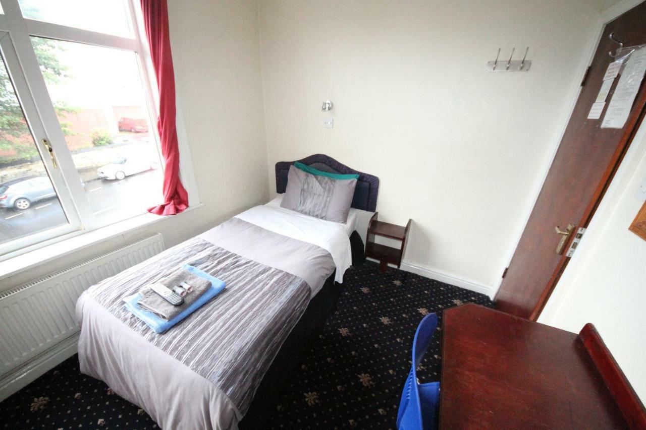 Avalon Guest House Λιντς Εξωτερικό φωτογραφία